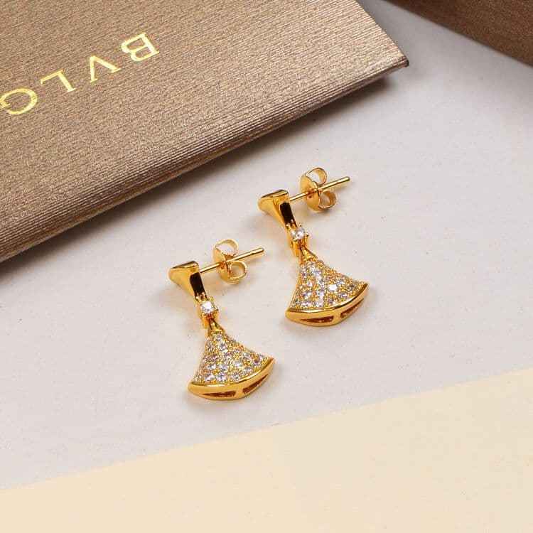 Crystal Fan Drop Earrings - Pave Crystal | أقراط مروحية بالكريستال